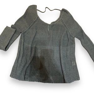 Free People Sweater: Brand New W/O Tags
Size: M
Price: $20